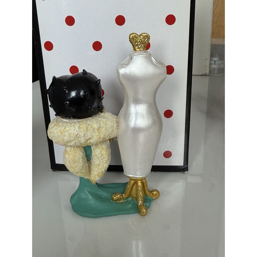 Betty Boop Westland Giftware Figurine Woman Makes the Dress NIB 5” Collectible - Picture 3 of 7